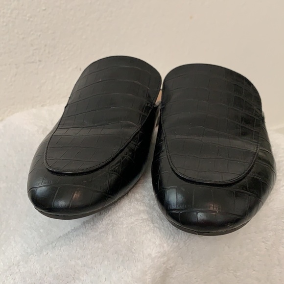 A New Day black slides - Picture 4 of 12